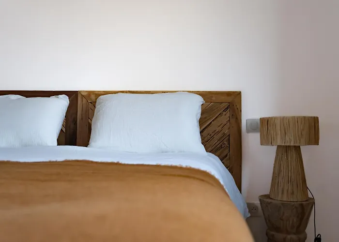 Bergerie Entre Et Maquis זונזה